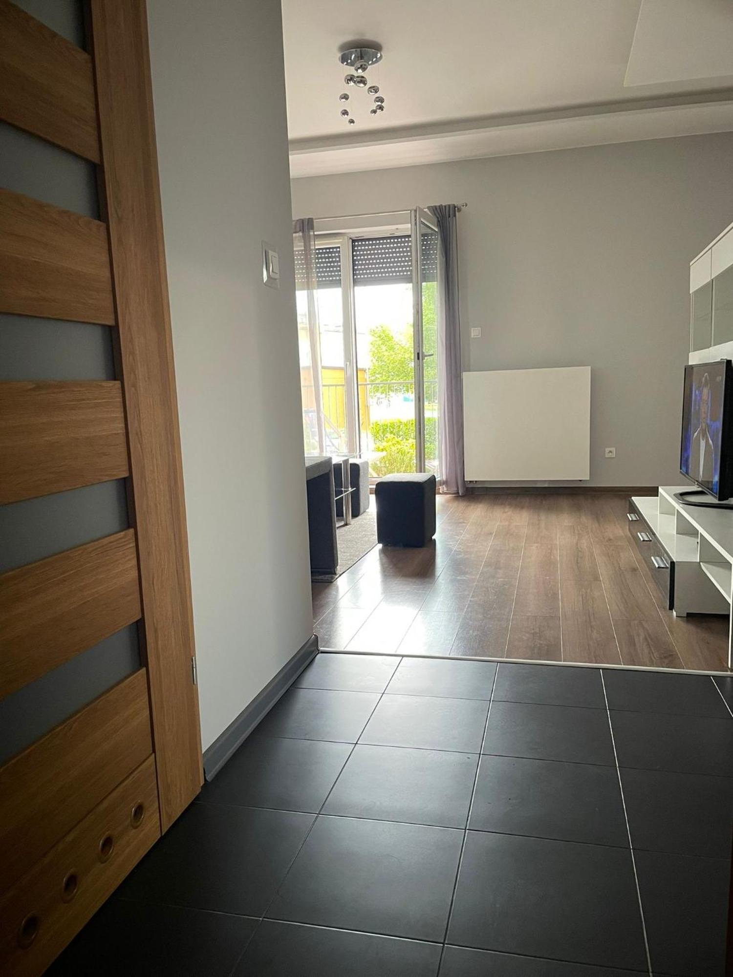 Apartament Laura Z Ogrodkiem Kielce Exterior photo